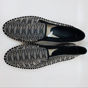 Universal thread grosgrain fabric espadrilles. 9.5